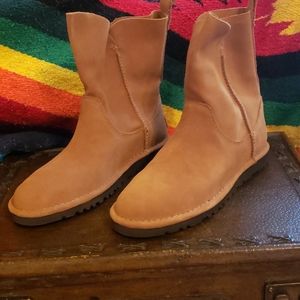 UGG W ALIDA ANKLE BOOTS